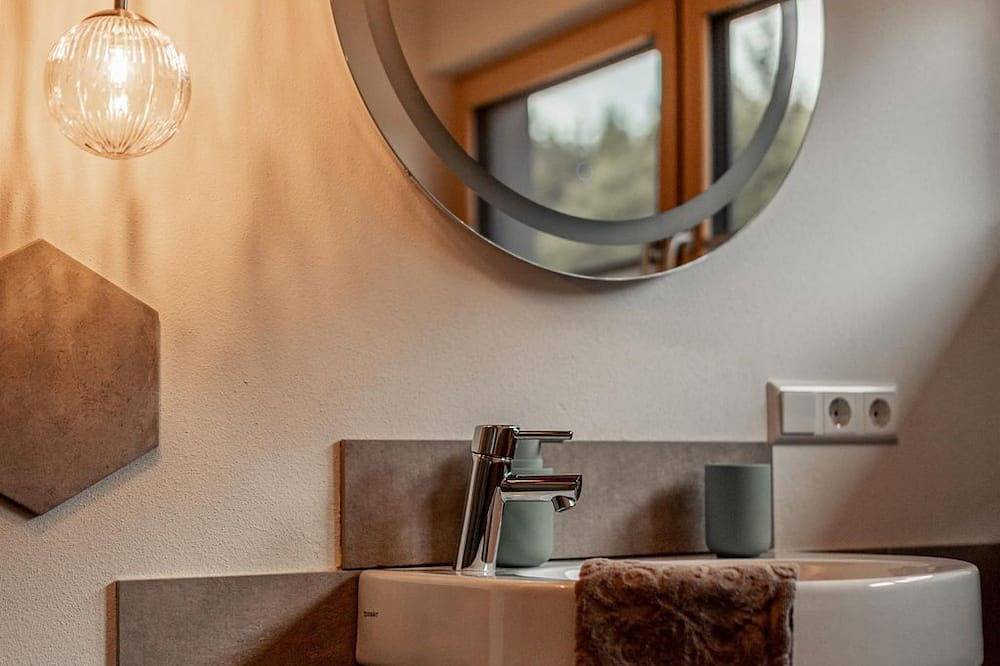 Ganze Wohnung, Stangel Hofgefühl - Appartement/Fewo, Dusche, Wc, 1 Schlafraum in Bad Wurzach, Region Bodensee-Oberschwaben