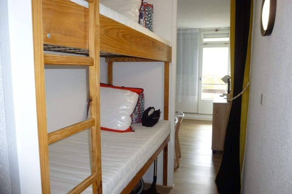 Apartamento entero, Estudio para 4 personas frente a pistas con cocina equipada y balcón – Arette, La Pierre St Martin in La Pierre Saint-Martin, Arette