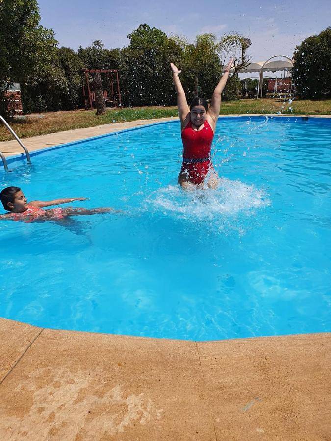 Alojamiento y desayuno para 2 personas, con vistas y piscina para niños además de piscina y jardín, Se admiten mascotas - 1