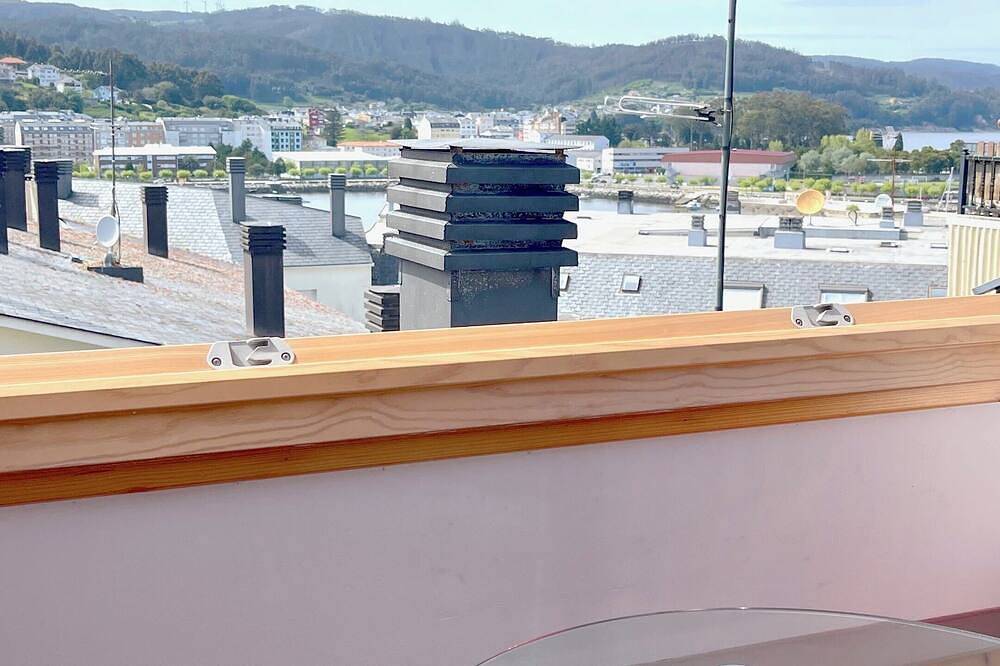 Entire apartment, The Cliffs - Vivemare in Viveiro, Galician Coast