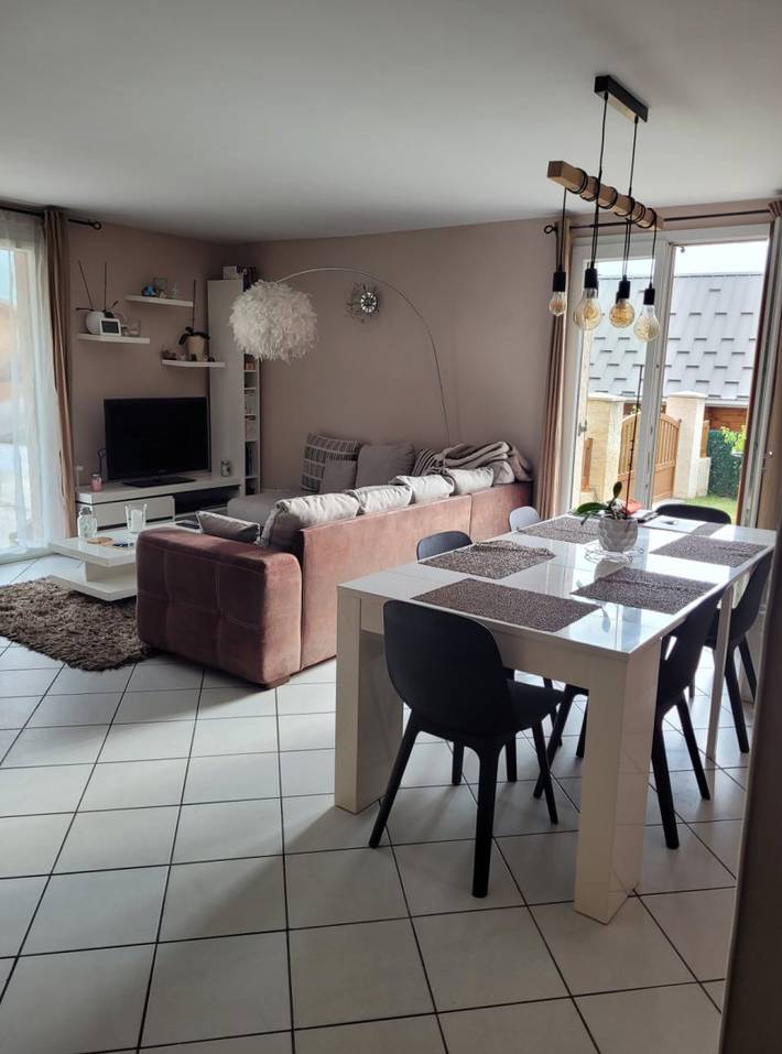 Appartement de vacances pour 4 personnes, avec terrasse et jardin