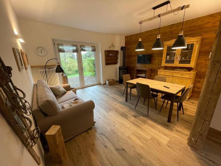 Appartamento per 4 persone, con Balcone e Terrazza nonché Giardino e Panorama a Fai della Paganella