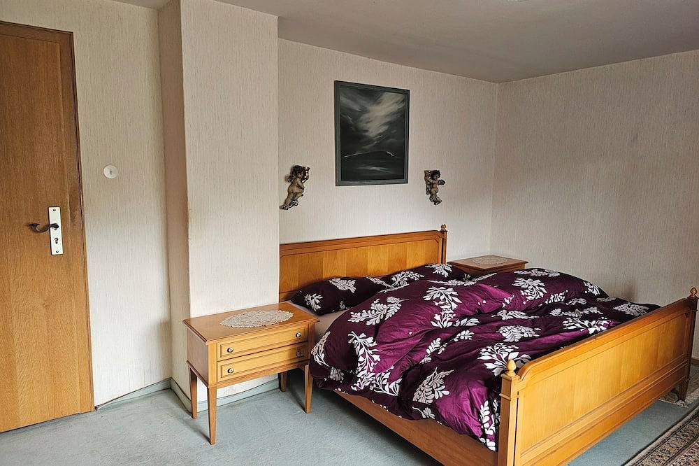 Gemütliches Zimmer in familiärer Umgebung in Gauting, Landkreis Starnberg