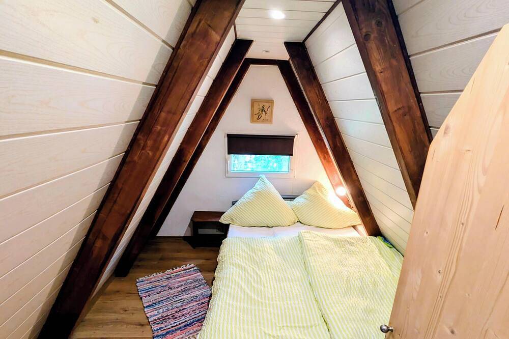 Gemütliche Hütte ''Fuchsbau'' mitten im Wald. Haustierfreundlich! in Eibenstock, Erzgebirge