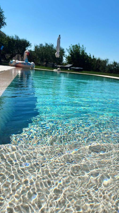 Chambre d’hôte pour 4 personnes, avec piscine ainsi que jardin et jacuzzi à Locorotondo - 3