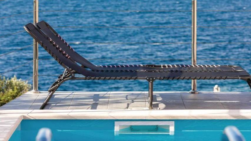 Villa for 8 people, with terrace on Korcula