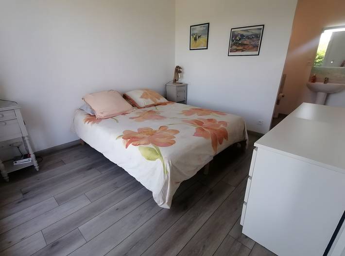 Chambre d’hôte pour 2 personnes, avec jardin, animaux acceptés à Pleubian