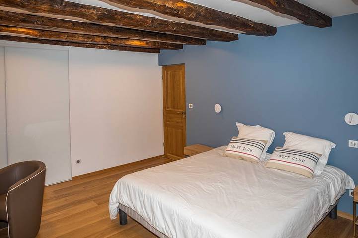 Location de vacances pour 24 personnes, avec jardin ainsi que jacuzzi et terrasse à Le Change - 4