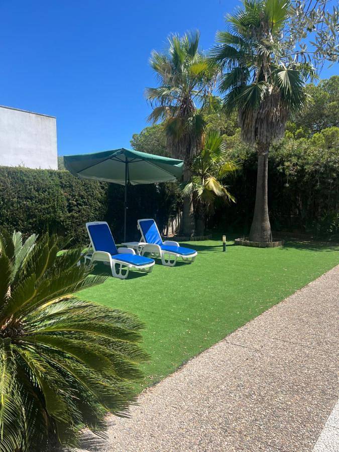 Location de vacances pour 2 personnes, avec vue ainsi que jardin et piscine à Lepe - 4