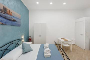 Appartement De Vacances pour 2 Personnes dans Naples, Côte Tyrrhénienne Campanie, Photo 1