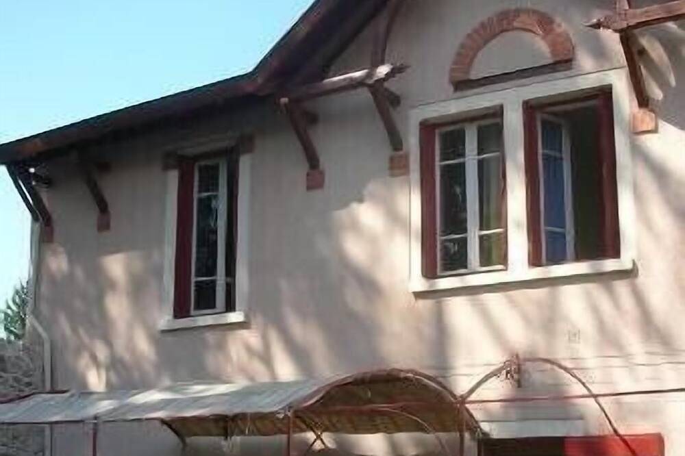Maison Eugène à Millau pour 5 personnes : in Millau, Parc naturel régional des Grands Causses