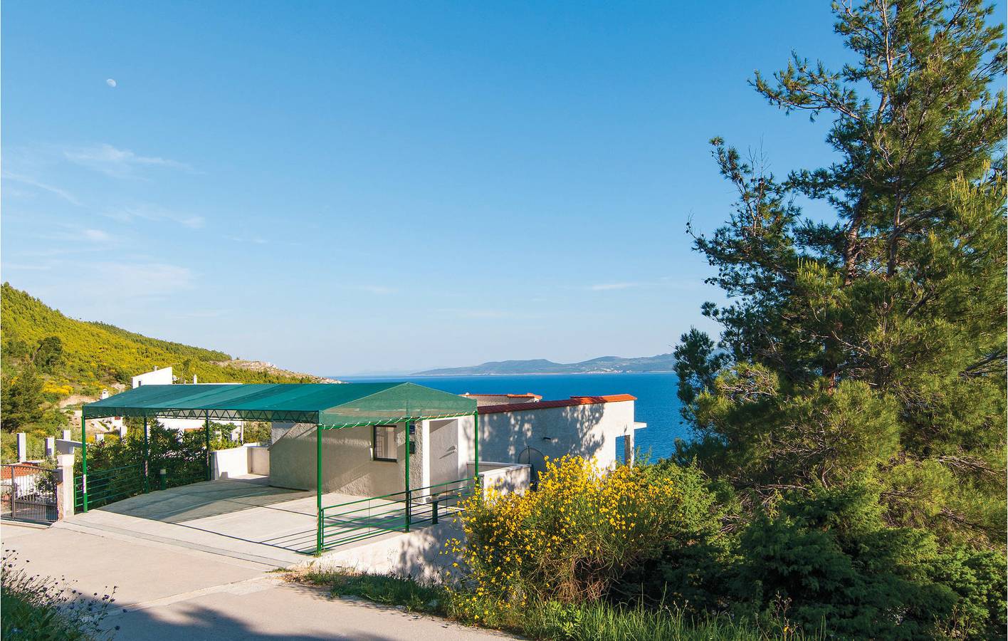 Ferienhaus für 8 Personen mit Terrasse in Lokva Rogoznica, Split-Dalmatien