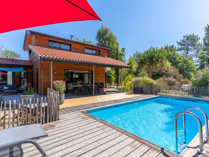 Villa pour 10 personnes, avec terrasse et jardin à Biscarrosse - 2
