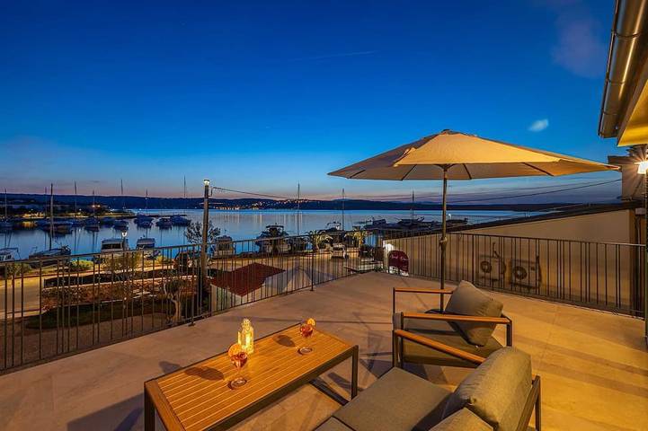 Villa Beachfront with heated pool in Klimno, Krk
