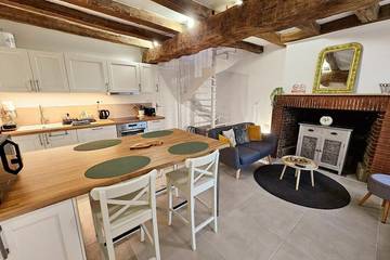 Gîte pour 4 personnes, avec jardin à Saint-Martin-le-Beau