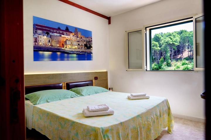 Appart’hôtel pour 4 personnes, avec jardin ainsi que vue et terrasse