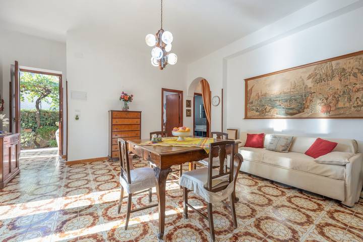 Villa 'Villetta Ninetta' con vistas a la montaña, Wi-Fi y aire acondicionado in Carini, Provincia de Palermo
