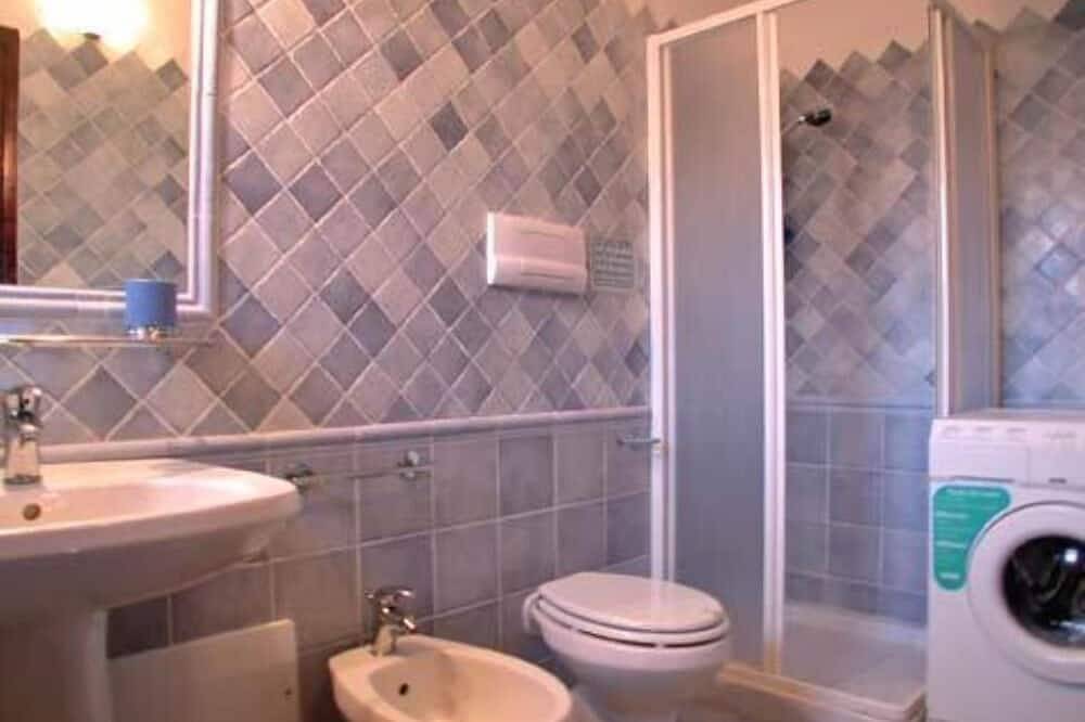 Ganze Wohnung, Cozy one-bedroom apartment in Porto Pollo \"Il Borgo\" 300 m from the beach in Palau (Sardinien), Gallura