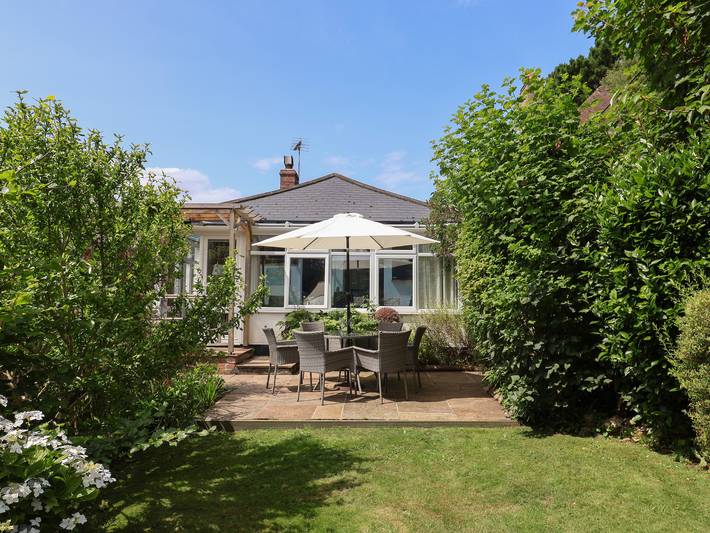 Bungalow for 6 people, with Garden in Dorset