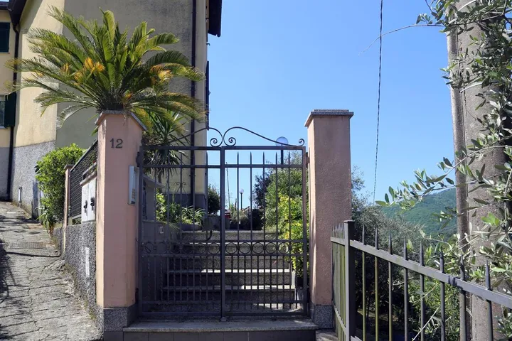 Casa vacanza per 4 persone, con balcone e giardino nonché panorama - 1