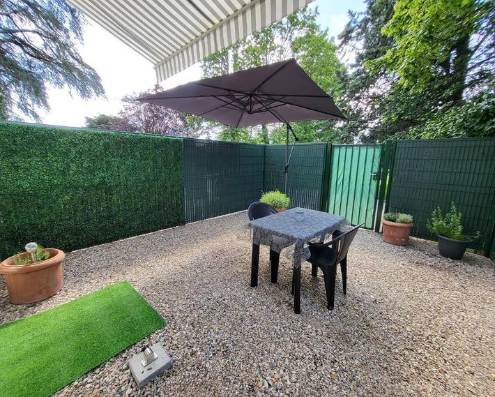 Gîte pour 2 personnes, avec jardin et vue à Irigny - 3