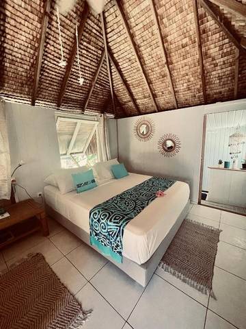 Maison d’hôte pour 2 personnes, avec piscine et terrasse dans Mo'orea