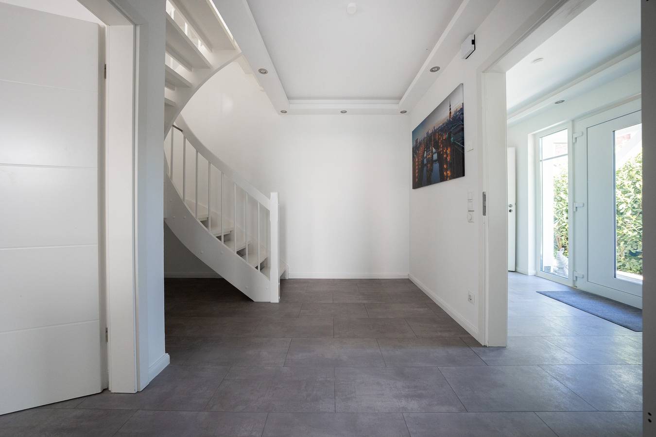 Ferienhaus 'Weißes Haus, Vollausstattung' mit Privatterrasse, privatem Garten und Wi-Fi in Oststeinbek, Kreis Stormarn