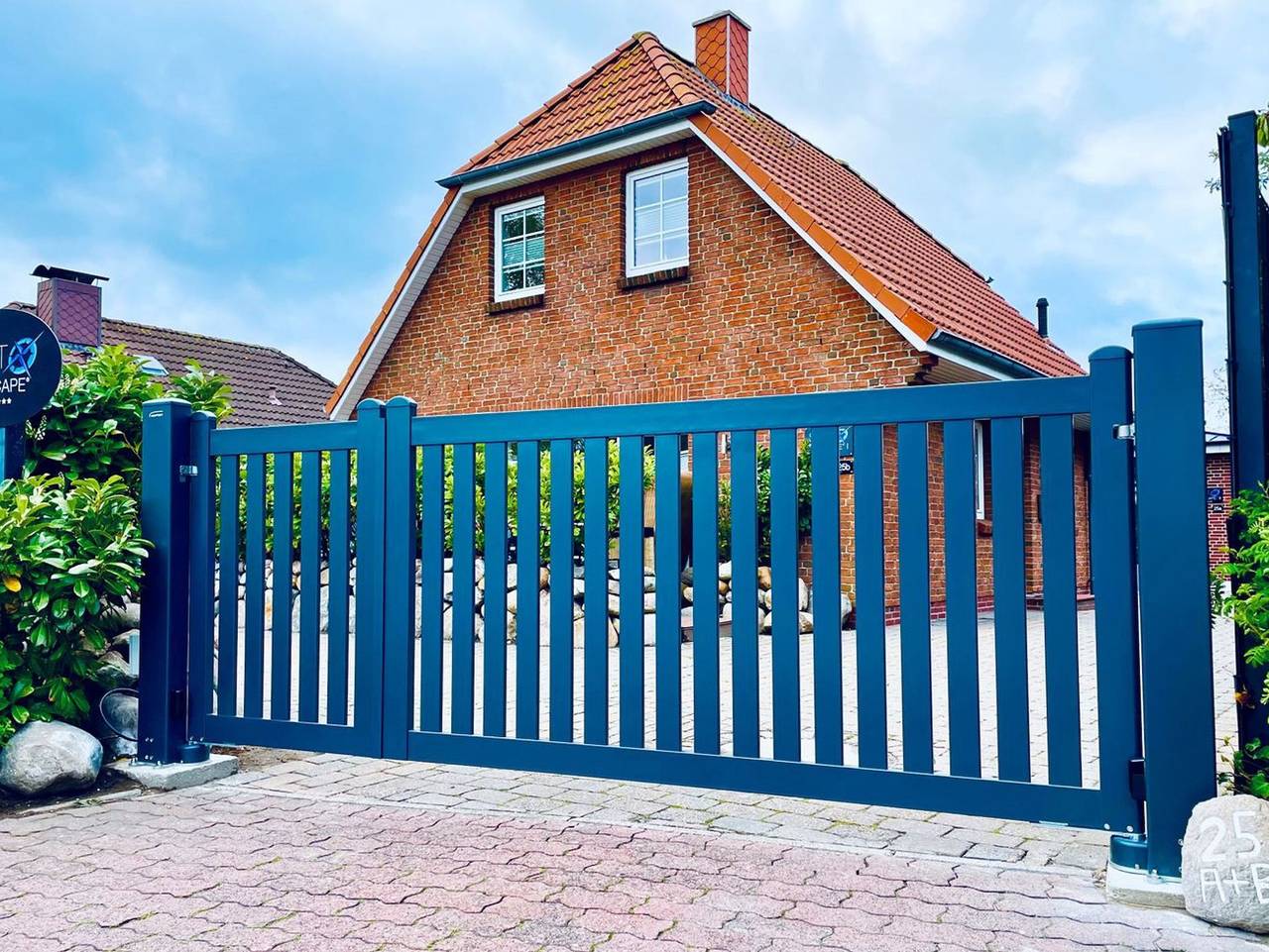 Sylt Seascape I - Zentraler Luxus Bungalow für 4 Personen mit Sauna, Garten, Pkw-Stellplatz, Wlan. in Westerland, Sylt (Gemeinde)