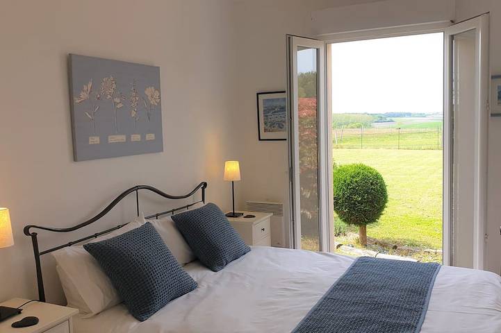 Location de vacances pour 6 personnes, avec terrasse et jardin, animaux acceptés à Étaules - 2