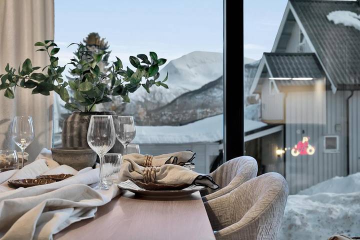 Ferienwohnung für 4 Personen, mit Terrasse und Ausblick in Tromsø - 4