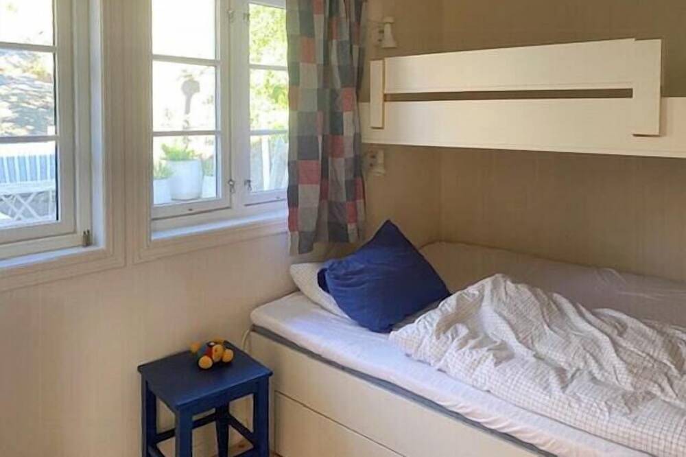 Maritimes Ferienhaus auf einer Insel mit Strand in Sandefjord
