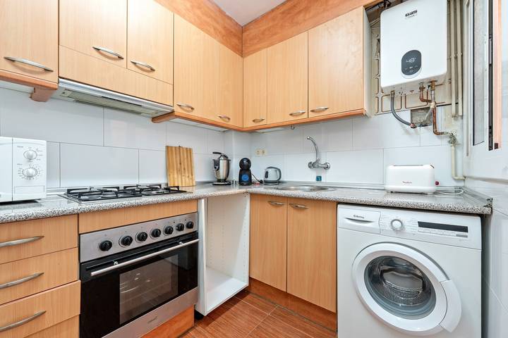Hel lägenhet, Apartment 'De Playa' with Sea View, Balcony and Air Conditioning in Calafell, Costa Dorada