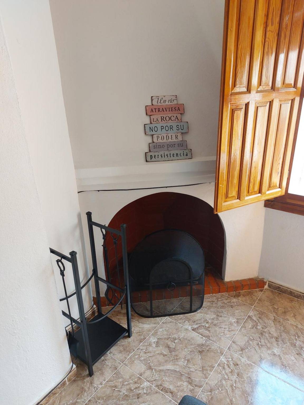 Ganze Wohnung, Apartment 'Rey Melchor' mit Bergblick, privater Terrasse und Wlan in Trevélez, Granada Provinz