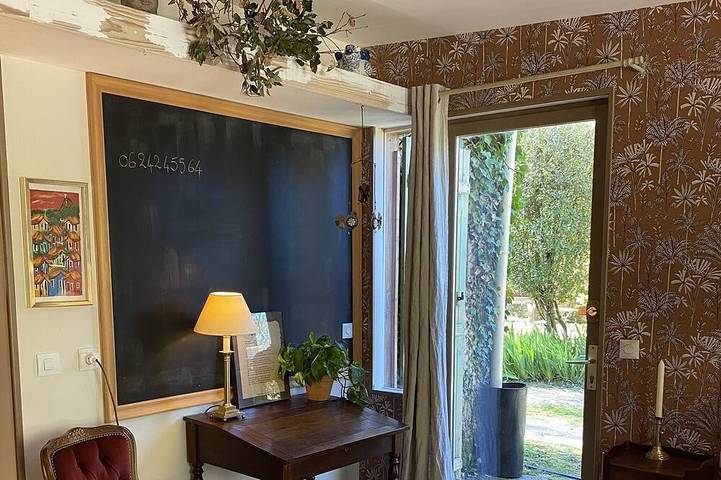 Chambre d’hôte pour 2 personnes, avec Jardin à Trémolat