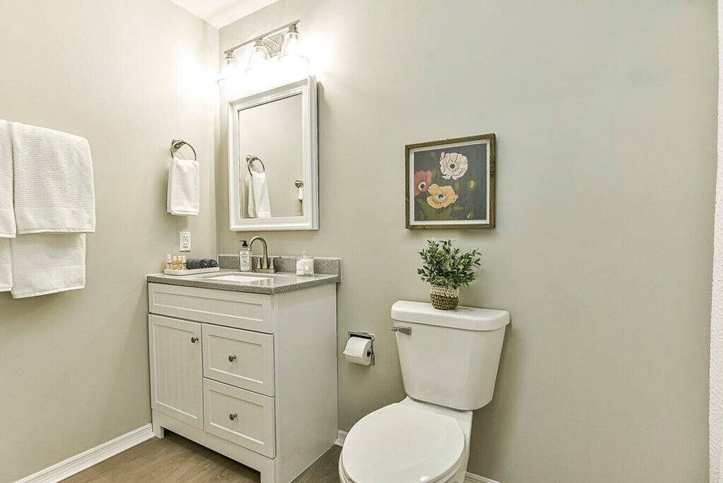 Ganze Wohnung, Roomy 3 Br Condo Walkable to Iu in Bloomington (IN), Monroe County (IN)