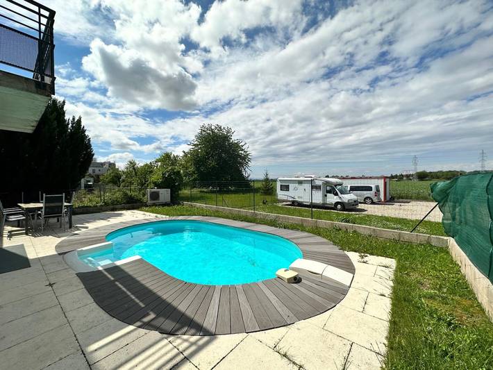 Maison de vacances pour 6 personnes, avec jacuzzi et balcon à Lingolsheim