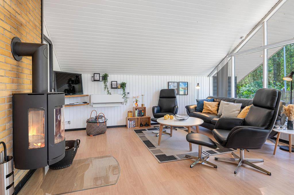 Charmantes Ferienhaus mit Feuerstelle und Shelter in Lodbjerg Hede, Ringkøbing