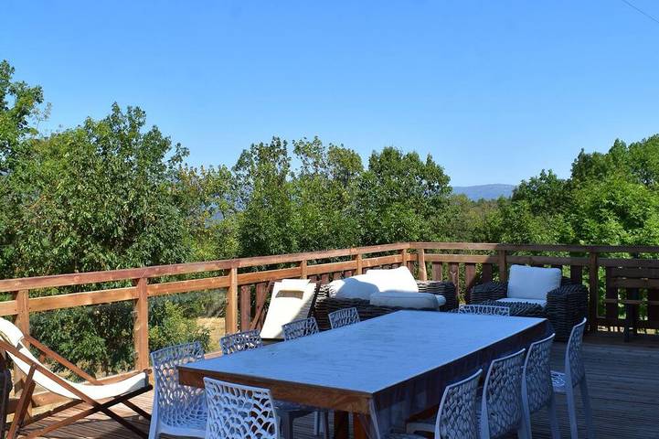 Chalet pour 12 personnes, avec jardin, animaux acceptés