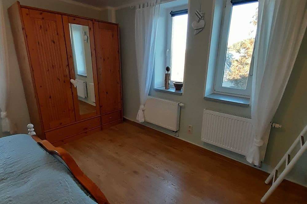 Ganze Wohnung, Exklusive Ferienwohnung in wunderbarer Natur im Alten Kräuterhof in Mildenau, Erzgebirge