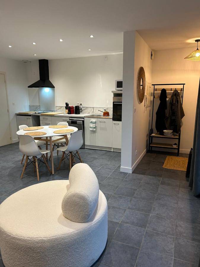 Gîte pour 4 personnes, avec terrasse à Aussonne - 2