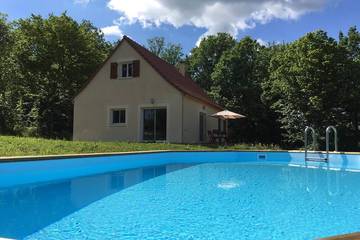 Gîte pour 7 personnes, avec jardin et terrasse à Payrac