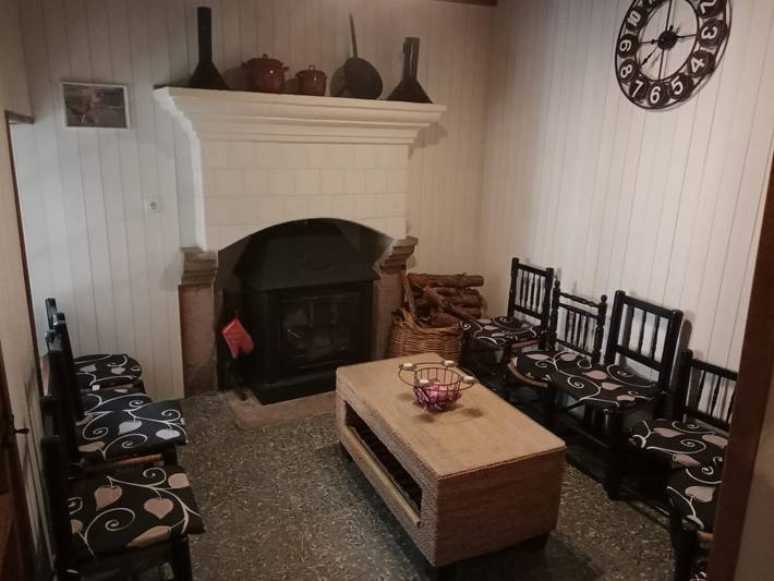 Casa rural para 12 personas, con Balcón además de Jacuzzi y Jardín en Castilla-La Mancha - 3
