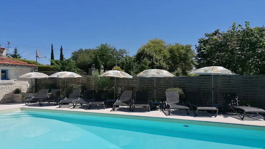 Maison de vacances pour 17 personnes, avec jardin et piscine, animaux acceptés en Dordogne - 2