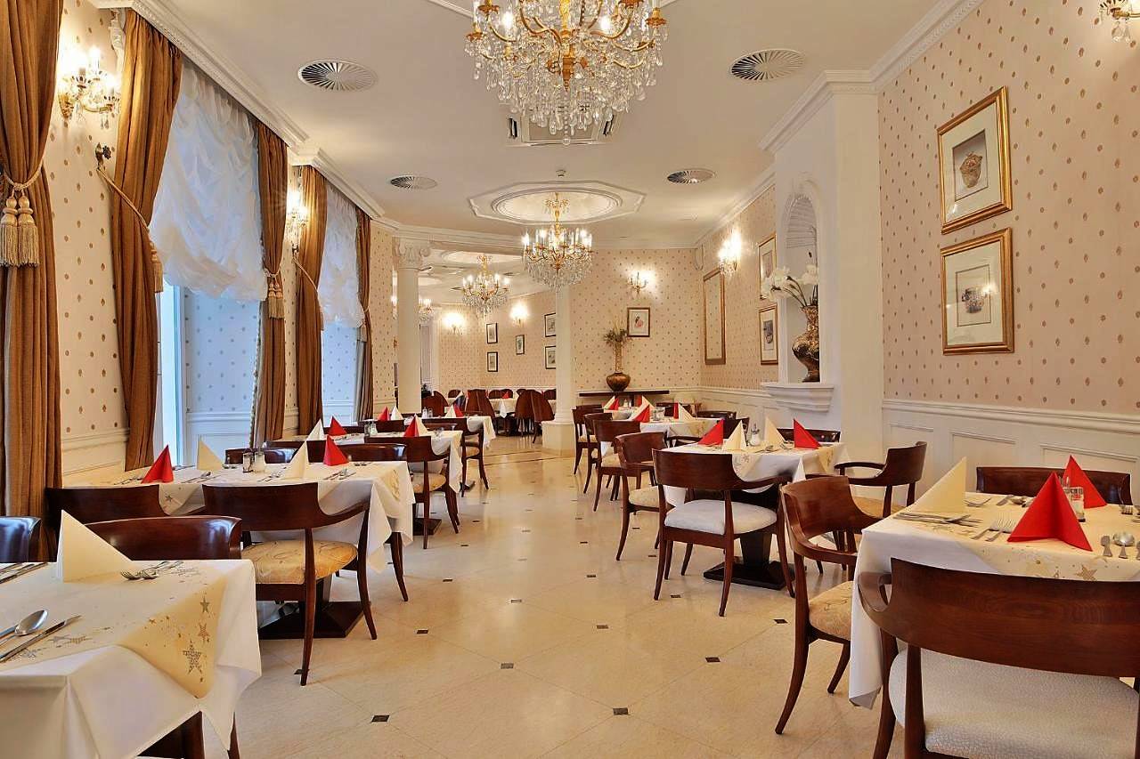 Sun Palace Wellness Hotel in Marienbad, Karlsbad und Umgebung