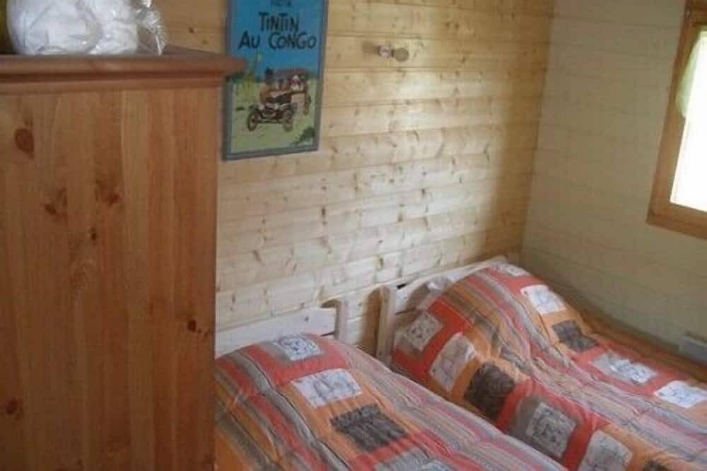 Chalet neuf des trois noyers dans la forêt vosgienne in Raon-l'Étape, Saint-Dié-des-Vosges