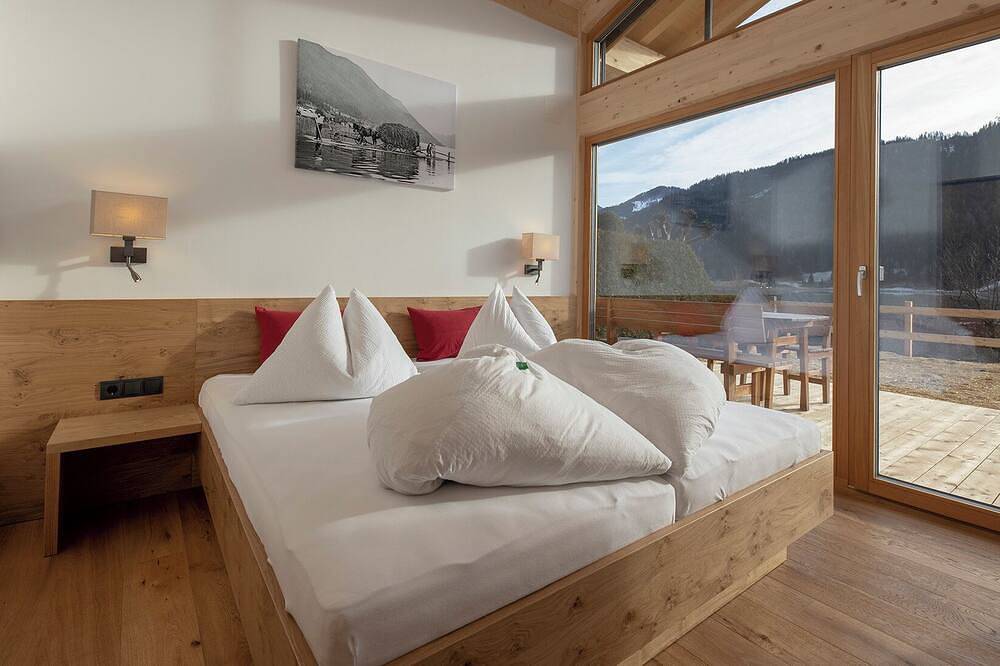 Chalet Seeliebe | Weissensee | Kärnten in Weissensee, Oberkärnten