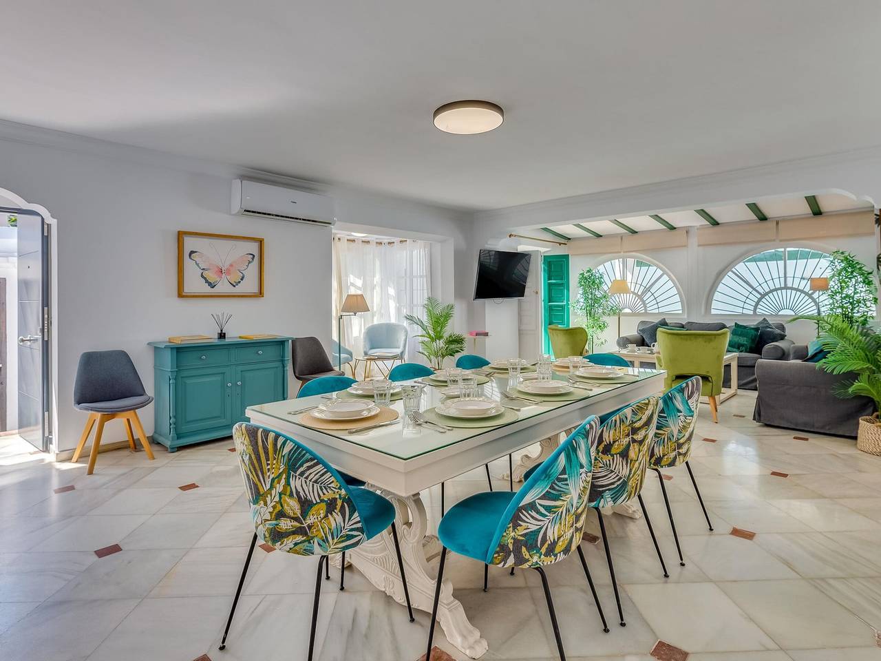 Villa voor 8 personen met terras in Marbella West, Marbella