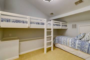 Villa for 9 Guests in Palmetto Dunes, Beaufort County, Picture 2