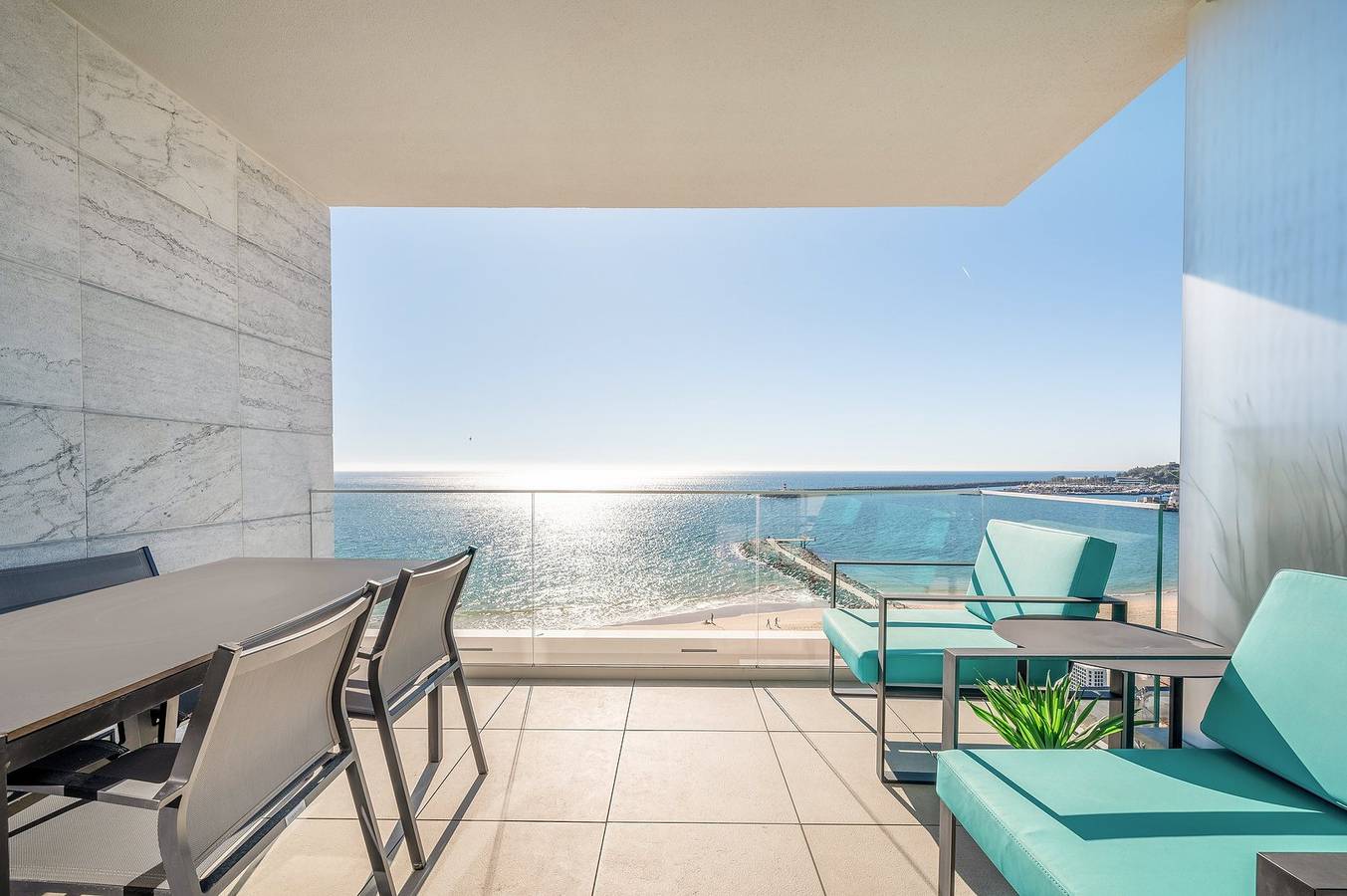 Apartamento entero, Guestready - Escapada a Sesimbra junto al mar in Praia do Ouro, Sesimbra