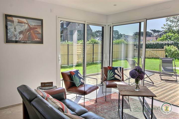 Gîte pour 4 personnes, avec terrasse et jardin dans Coz-Pors - 3